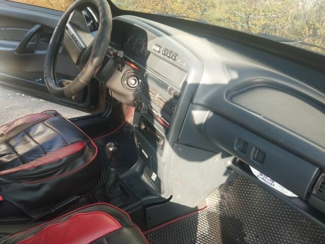 Чорний ВАЗ Калина, об'ємом двигуна 1.6 л та пробігом 170 тис. км за 1000 $, фото 3 на Automoto.ua