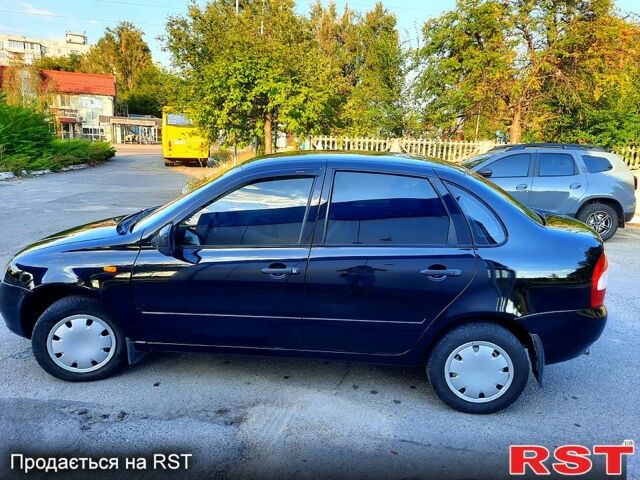 Черный ВАЗ Kalina, объемом двигателя 1.4 л и пробегом 128 тыс. км за 2850 $, фото 4 на Automoto.ua