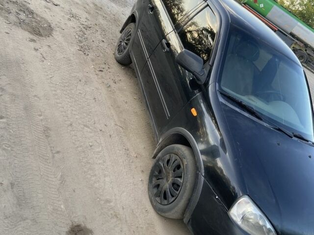 ВАЗ Калина 2010 у Балаклее на Automoto.ua Чорний ВАЗ Калина, об'ємом двигуна 1.6 л та пробігом 200 тис. км за 1650 $, фото 1 на Automoto.ua