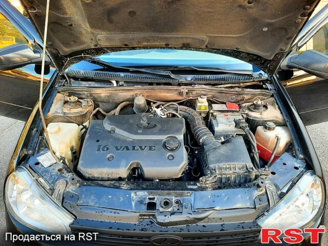 Черный ВАЗ Kalina, объемом двигателя 1.4 л и пробегом 128 тыс. км за 2850 $, фото 13 на Automoto.ua