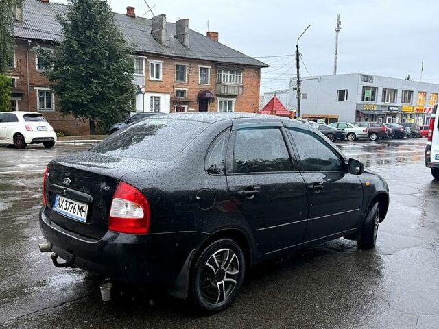 Чорний ВАЗ Kalina, об'ємом двигуна 1.4 л та пробігом 164 тис. км за 1700 $, фото 3 на Automoto.ua