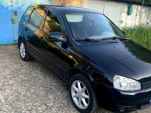Чорний ВАЗ Kalina, об'ємом двигуна 1.4 л та пробігом 145 тис. км за 3900 $, фото 1 на Automoto.ua