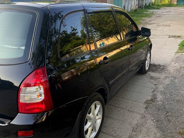 Чорний ВАЗ Kalina, об'ємом двигуна 1.4 л та пробігом 145 тис. км за 3900 $, фото 10 на Automoto.ua