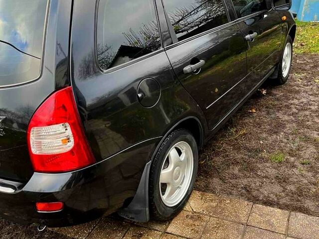 Черный ВАЗ Kalina, объемом двигателя 1.6 л и пробегом 81 тыс. км за 4000 $, фото 2 на Automoto.ua
