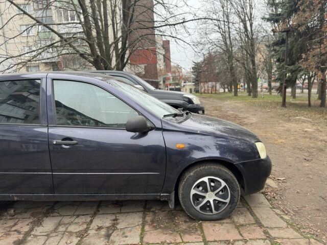 Фиолетовый ВАЗ Калина, объемом двигателя 1.6 л и пробегом 250 тыс. км за 1500 $, фото 3 на Automoto.ua