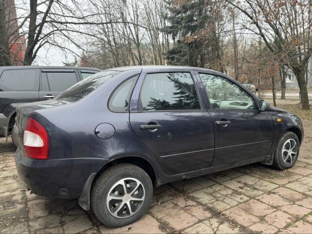 Фиолетовый ВАЗ Калина, объемом двигателя 1.6 л и пробегом 250 тыс. км за 1500 $, фото 2 на Automoto.ua