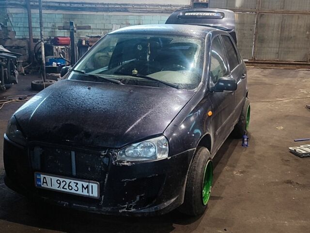 Фиолетовый ВАЗ Калина, объемом двигателя 1.6 л и пробегом 205 тыс. км за 1782 $, фото 1 на Automoto.ua