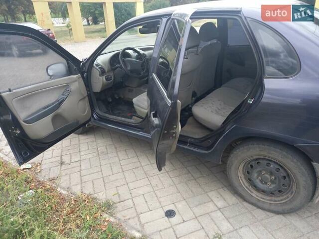 Фіолетовий ВАЗ Калина, об'ємом двигуна 1.6 л та пробігом 161 тис. км за 1700 $, фото 5 на Automoto.ua