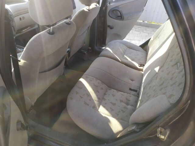 Фиолетовый ВАЗ Калина, объемом двигателя 1.6 л и пробегом 198 тыс. км за 2199 $, фото 5 на Automoto.ua