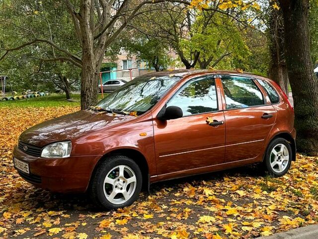 Коричневый ВАЗ Kalina, объемом двигателя 1.6 л и пробегом 157 тыс. км за 2100 $, фото 3 на Automoto.ua