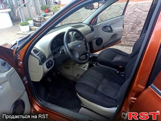 Коричневый ВАЗ Kalina, объемом двигателя 1.6 л и пробегом 151 тыс. км за 2600 $, фото 8 на Automoto.ua