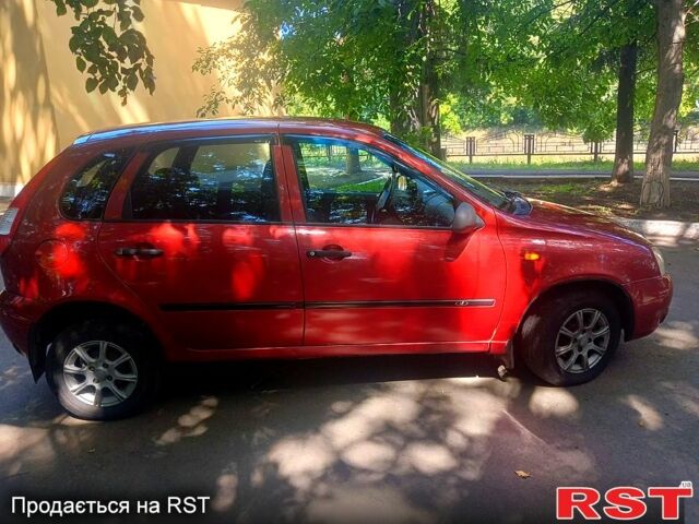 Красный ВАЗ Kalina, объемом двигателя 1.6 л и пробегом 251 тыс. км за 2400 $, фото 4 на Automoto.ua