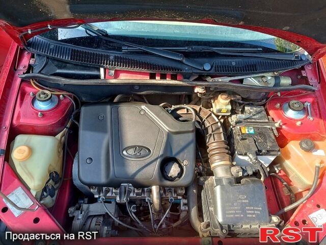 Красный ВАЗ Kalina, объемом двигателя 1.6 л и пробегом 78 тыс. км за 2500 $, фото 11 на Automoto.ua