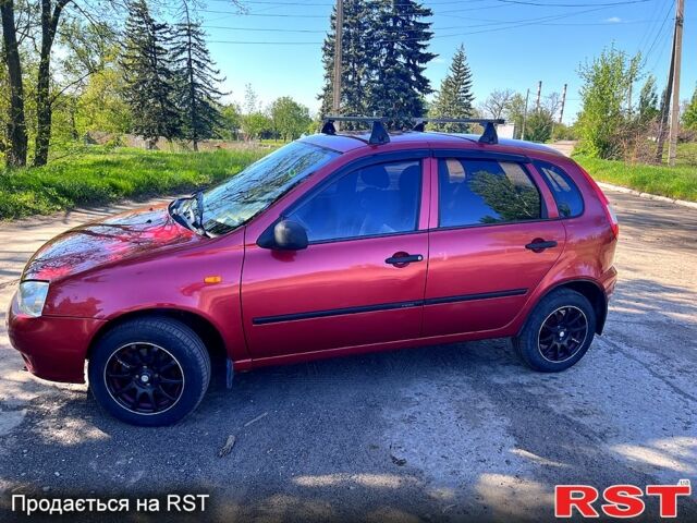 Красный ВАЗ Kalina, объемом двигателя 1.6 л и пробегом 123 тыс. км за 2800 $, фото 2 на Automoto.ua