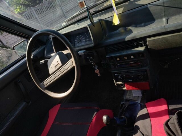 Червоний ВАЗ Калина, об'ємом двигуна 1.5 л та пробігом 3 тис. км за 787 $, фото 4 на Automoto.ua