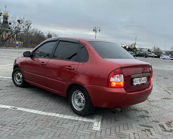 Красный ВАЗ Калина, объемом двигателя 1.6 л и пробегом 281 тыс. км за 2199 $, фото 5 на Automoto.ua
