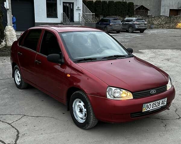 Красный ВАЗ Калина, объемом двигателя 1.6 л и пробегом 183 тыс. км за 1400 $, фото 2 на Automoto.ua