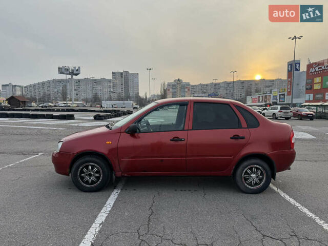 Красный ВАЗ Калина, объемом двигателя 1.6 л и пробегом 200 тыс. км за 2000 $, фото 3 на Automoto.ua