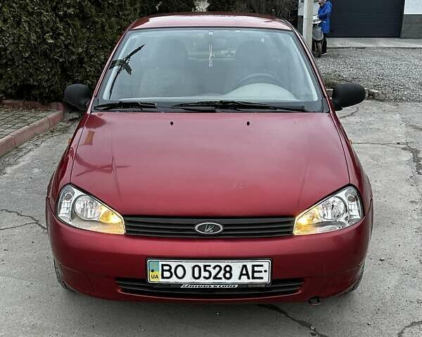 Червоний ВАЗ Калина, об'ємом двигуна 1.6 л та пробігом 185 тис. км за 1400 $, фото 1 на Automoto.ua