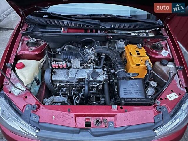 Красный ВАЗ Калина, объемом двигателя 1.6 л и пробегом 183 тыс. км за 1400 $, фото 18 на Automoto.ua