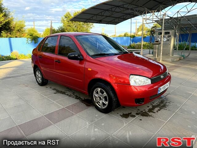 Красный ВАЗ Kalina, объемом двигателя 1.6 л и пробегом 100 тыс. км за 2000 $, фото 2 на Automoto.ua