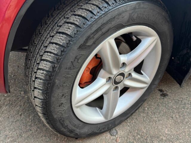 Червоний ВАЗ Калина, об'ємом двигуна 1.6 л та пробігом 180 тис. км за 2650 $, фото 6 на Automoto.ua