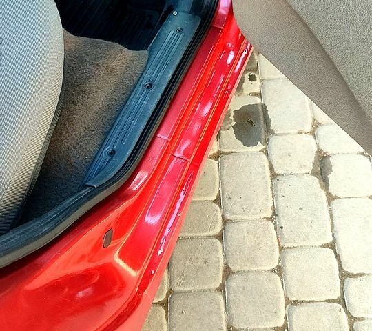 Красный ВАЗ Калина, объемом двигателя 1.6 л и пробегом 240 тыс. км за 1500 $, фото 6 на Automoto.ua