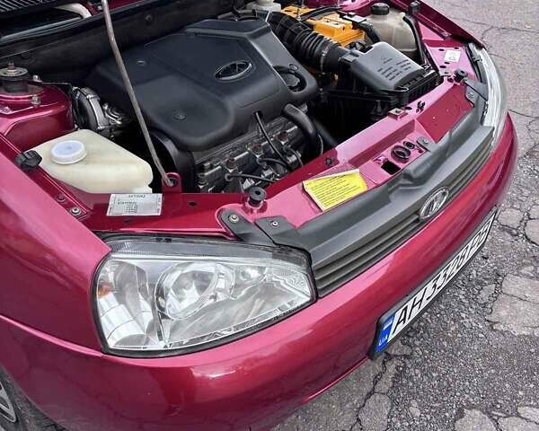 ВАЗ Калина 2006 в Звенигородка на Automoto.ua Красный ВАЗ Калина, объемом двигателя 1.6 л и пробегом 74 тыс. км за 3000 $, фото 15 на Automoto.ua