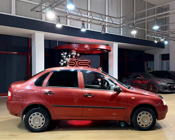 Красный ВАЗ Калина, объемом двигателя 1.6 л и пробегом 236 тыс. км за 1900 $, фото 4 на Automoto.ua