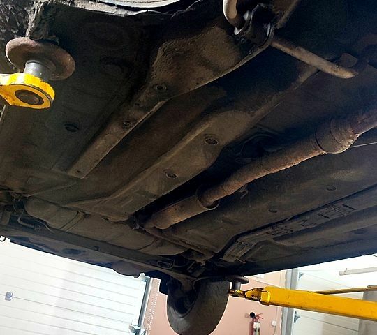 Красный ВАЗ Калина, объемом двигателя 1.6 л и пробегом 240 тыс. км за 1500 $, фото 8 на Automoto.ua