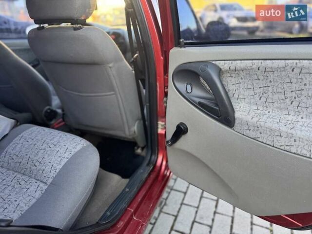Красный ВАЗ Калина, объемом двигателя 1.6 л и пробегом 170 тыс. км за 1490 $, фото 23 на Automoto.ua