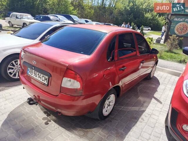Красный ВАЗ Калина, объемом двигателя 1.6 л и пробегом 270 тыс. км за 2100 $, фото 7 на Automoto.ua