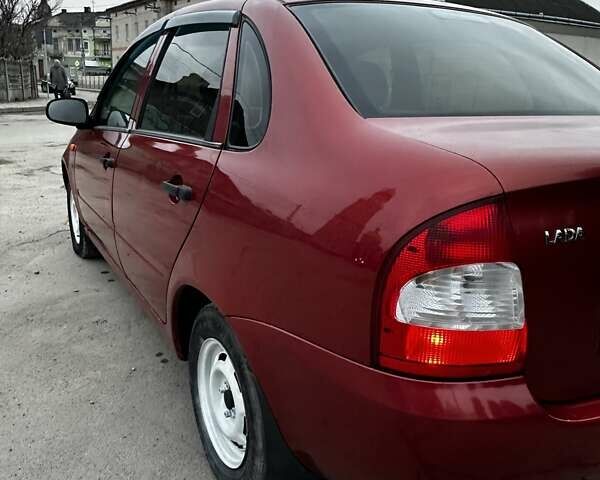 Червоний ВАЗ Калина, об'ємом двигуна 1.6 л та пробігом 185 тис. км за 1400 $, фото 12 на Automoto.ua