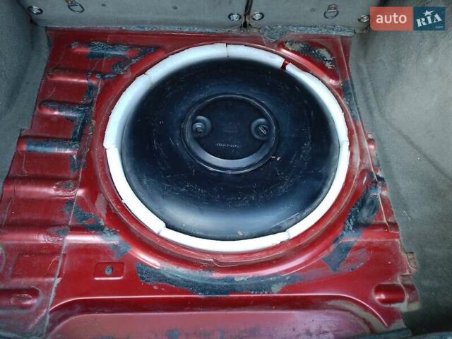 Красный ВАЗ Калина, объемом двигателя 1.6 л и пробегом 120 тыс. км за 1800 $, фото 17 на Automoto.ua