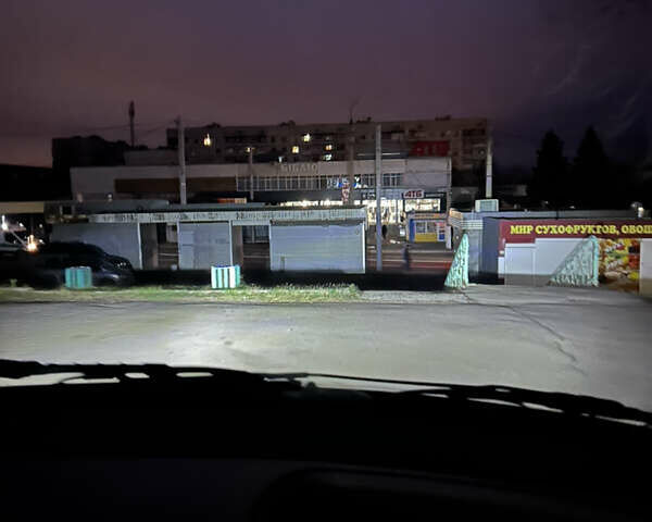 Красный ВАЗ Калина, объемом двигателя 1.6 л и пробегом 281 тыс. км за 2199 $, фото 49 на Automoto.ua