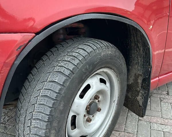 Красный ВАЗ Калина, объемом двигателя 1.6 л и пробегом 281 тыс. км за 2199 $, фото 25 на Automoto.ua