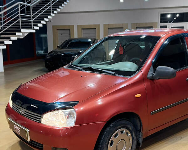 Красный ВАЗ Калина, объемом двигателя 1.6 л и пробегом 236 тыс. км за 1900 $, фото 1 на Automoto.ua