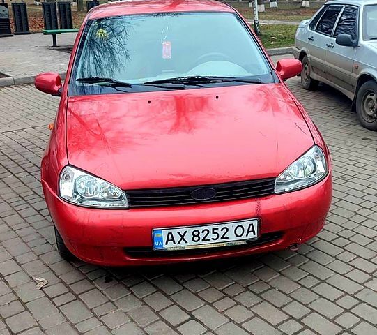 Красный ВАЗ Калина, объемом двигателя 1.6 л и пробегом 239 тыс. км за 2200 $, фото 1 на Automoto.ua