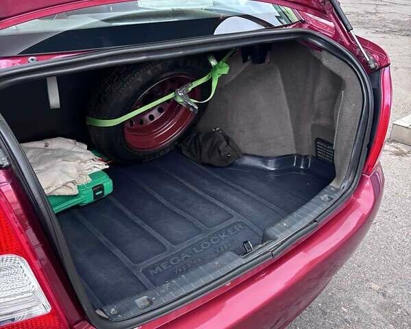 ВАЗ Калина 2006 в Звенигородка на Automoto.ua Красный ВАЗ Калина, объемом двигателя 1.6 л и пробегом 74 тыс. км за 3000 $, фото 10 на Automoto.ua