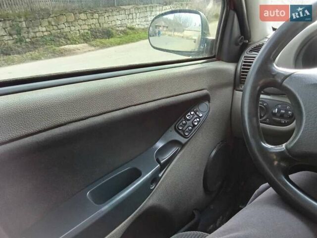 Червоний ВАЗ Калина, об'ємом двигуна 1.6 л та пробігом 135 тис. км за 1650 $, фото 16 на Automoto.ua