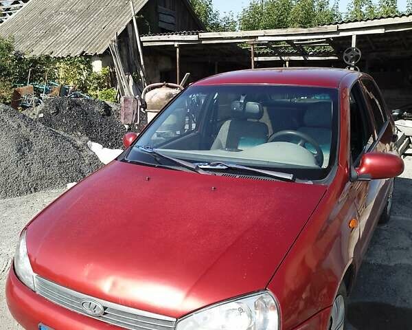 Красный ВАЗ Калина, объемом двигателя 1.6 л и пробегом 120 тыс. км за 1800 $, фото 9 на Automoto.ua