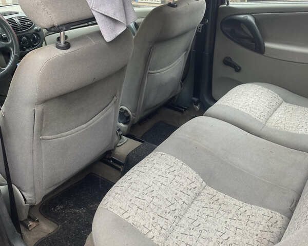 Красный ВАЗ Калина, объемом двигателя 1.6 л и пробегом 140 тыс. км за 1250 $, фото 8 на Automoto.ua