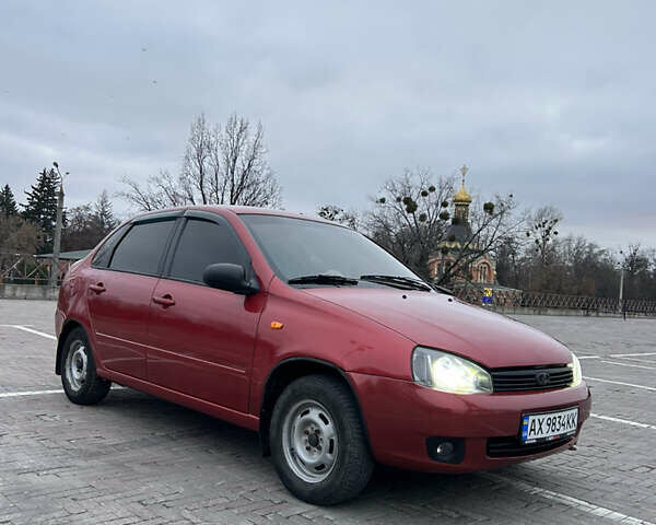 Красный ВАЗ Калина, объемом двигателя 1.6 л и пробегом 281 тыс. км за 2199 $, фото 45 на Automoto.ua