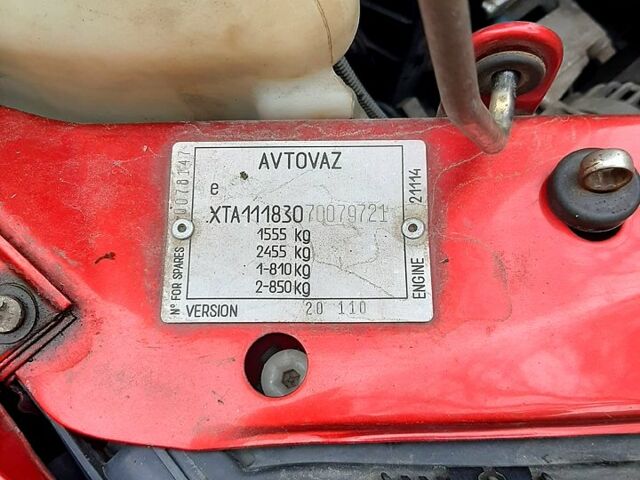 Красный ВАЗ Калина, объемом двигателя 1.6 л и пробегом 124 тыс. км за 2800 $, фото 9 на Automoto.ua