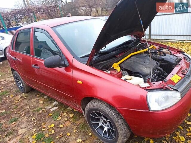 Красный ВАЗ Калина, объемом двигателя 1.6 л и пробегом 180 тыс. км за 1850 $, фото 1 на Automoto.ua