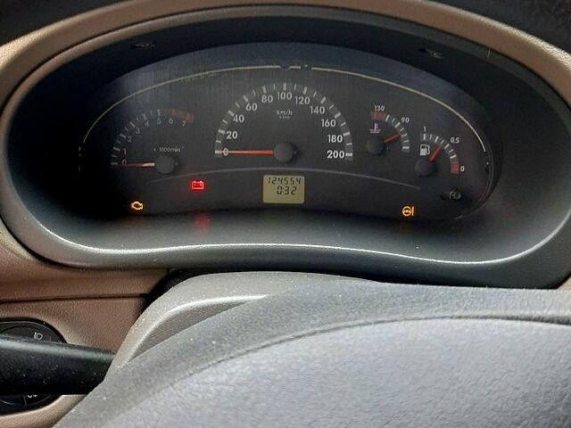 Красный ВАЗ Калина, объемом двигателя 1.6 л и пробегом 124 тыс. км за 2800 $, фото 6 на Automoto.ua