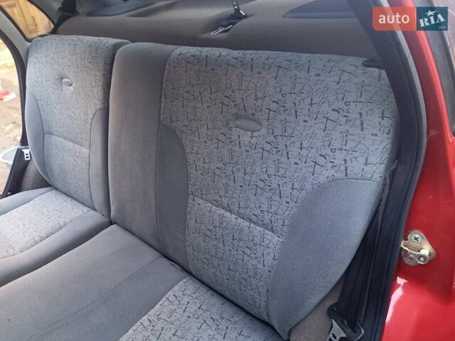 Красный ВАЗ Калина, объемом двигателя 1.6 л и пробегом 40 тыс. км за 3200 $, фото 21 на Automoto.ua