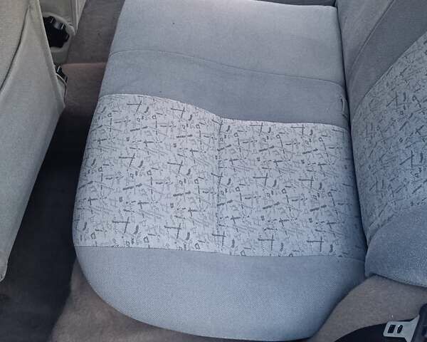 Красный ВАЗ Калина, объемом двигателя 1.6 л и пробегом 40 тыс. км за 3200 $, фото 22 на Automoto.ua