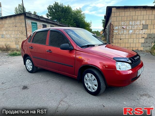 Красный ВАЗ Kalina, объемом двигателя 1.6 л и пробегом 220 тыс. км за 2299 $, фото 6 на Automoto.ua