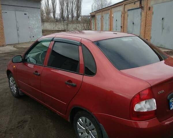 Красный ВАЗ Калина, объемом двигателя 1.6 л и пробегом 114 тыс. км за 2850 $, фото 1 на Automoto.ua